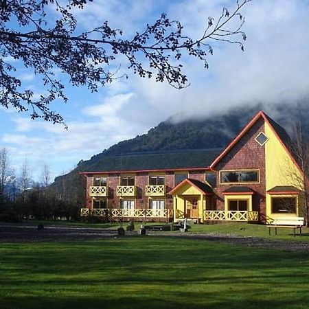 Hotel Y Cabanas Patagonia Green Puerto Aysen Exterior foto